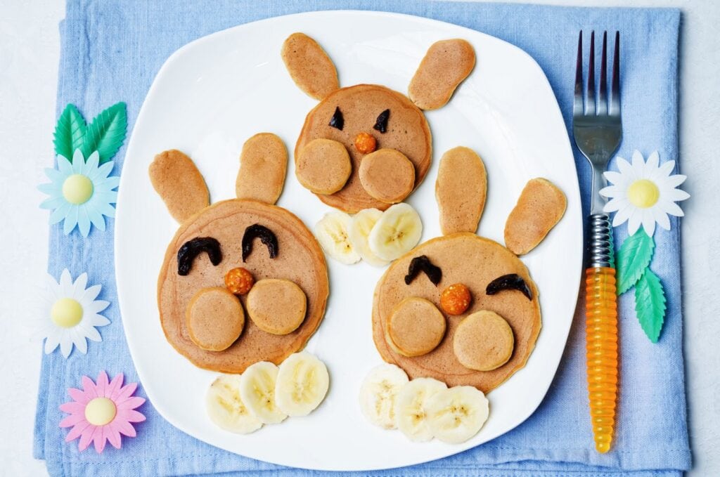 Cute bunny rabbit pancakes with bananas - Fun breakfast for kids